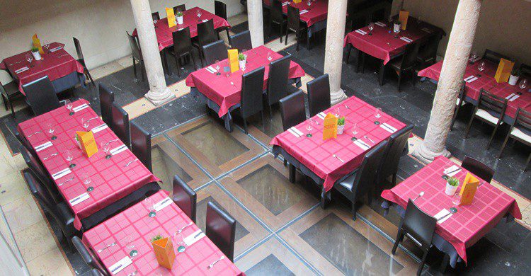 Restaurante Cinema Paradiso de Gijón (http://nuevocinemaparadiso.es/).