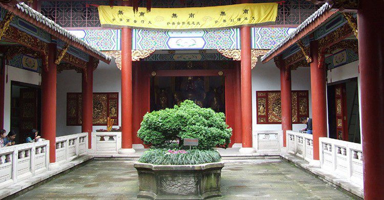 Fengdu (Britrob, Flickr)