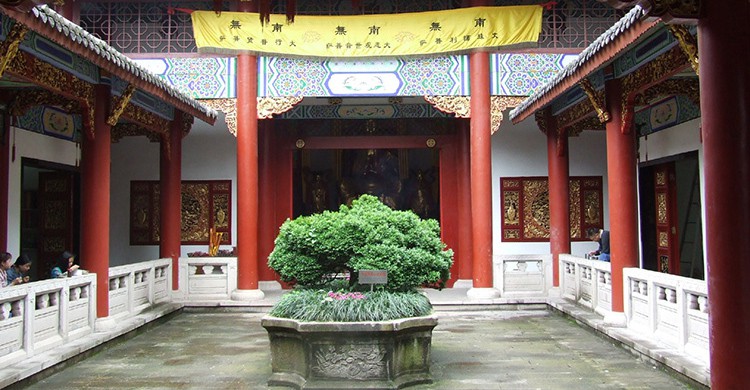 Fengdu (Britrob, Flickr)