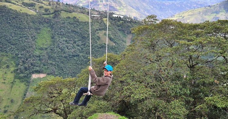Swing at the End of the World, Baños, Ecuador (Rinaldo W., Foter)