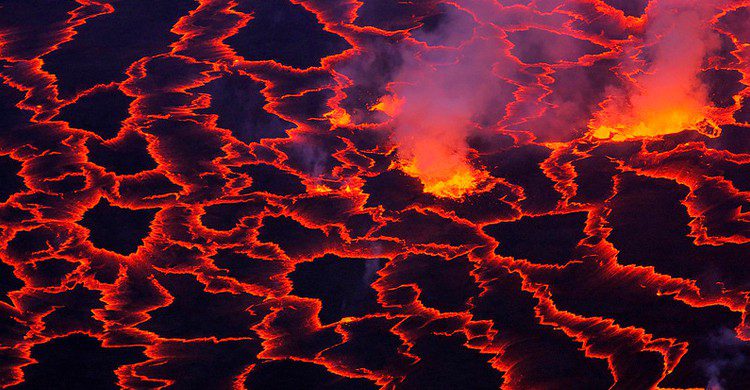 Nyiragongo (Ajithpoison, Foter)