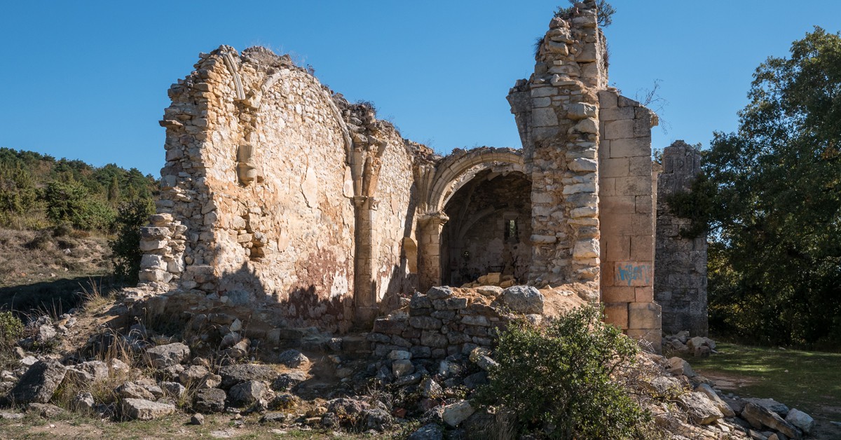 Ruinas de la Ermita de Burgondo en Ochate (wikimedia.org)