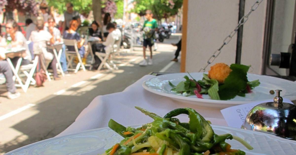 Salen los platos a la calle (Primo al Pigneto, Facebook)