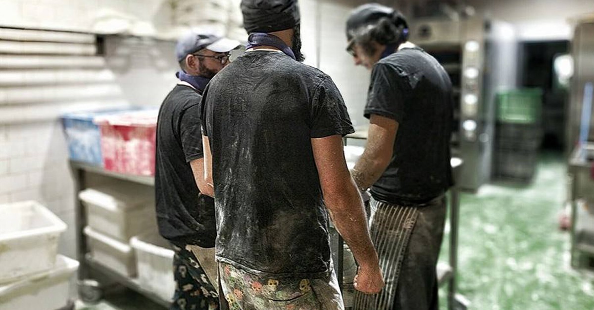 Trabajadores del obrador de Panic (Facebook)