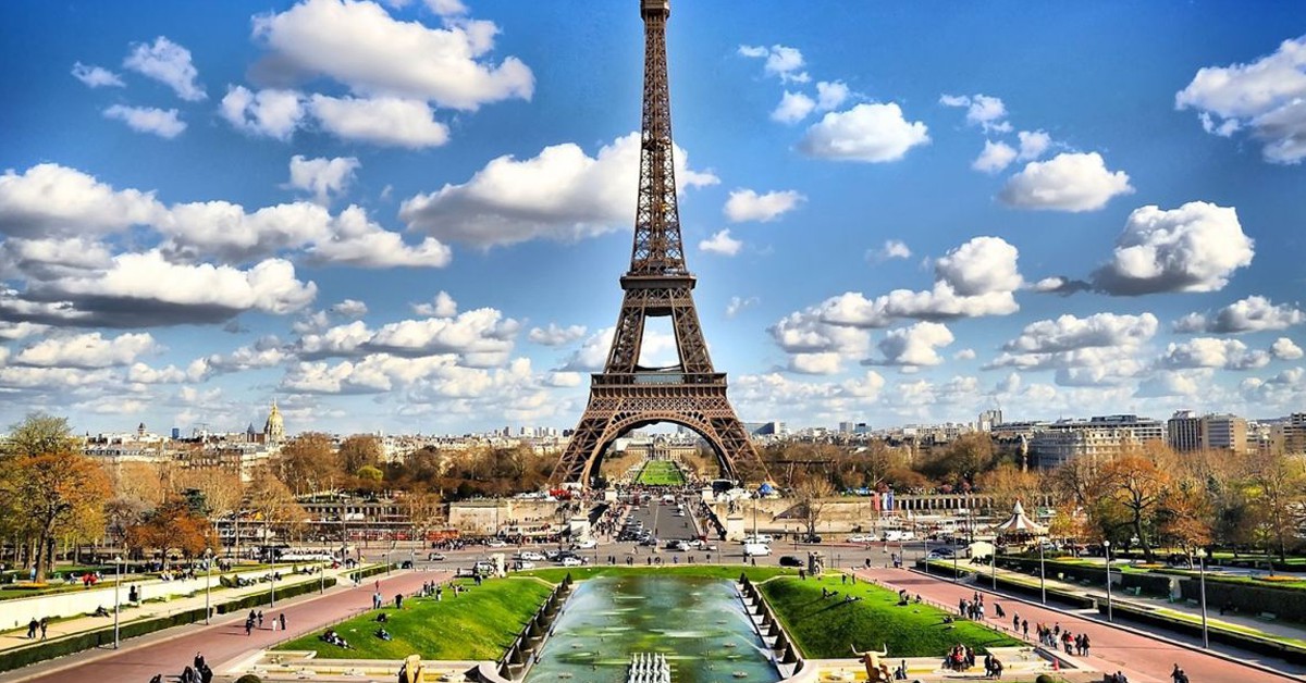 Imagen de París con la Torre Eiffel