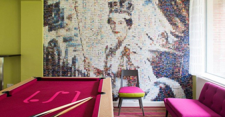 hostels Londres El billar y La Reina en Safestay Holland Park