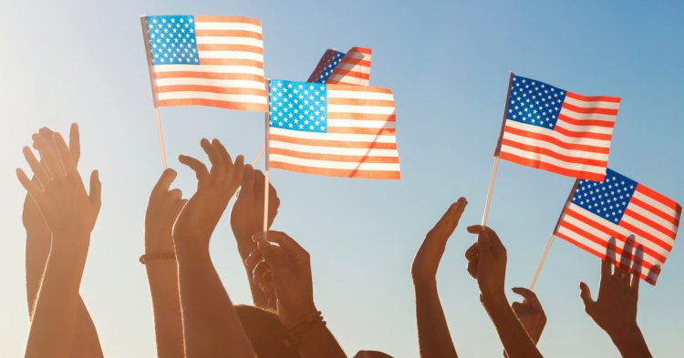 banderas de USA (Istock)