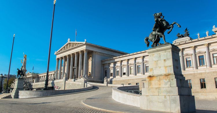 Hermosa ciudad de Viena en Primavera