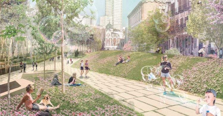 imagen Plaza España en Primavera