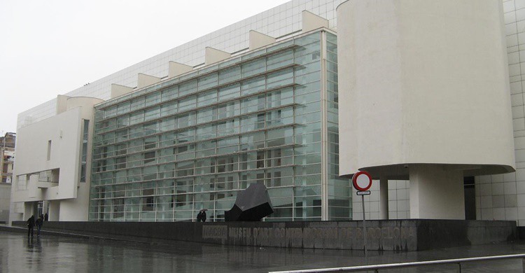 Museo de Arte Contemporáneo de Barcelona, MACBA. Andrea Lodi (Flickr)