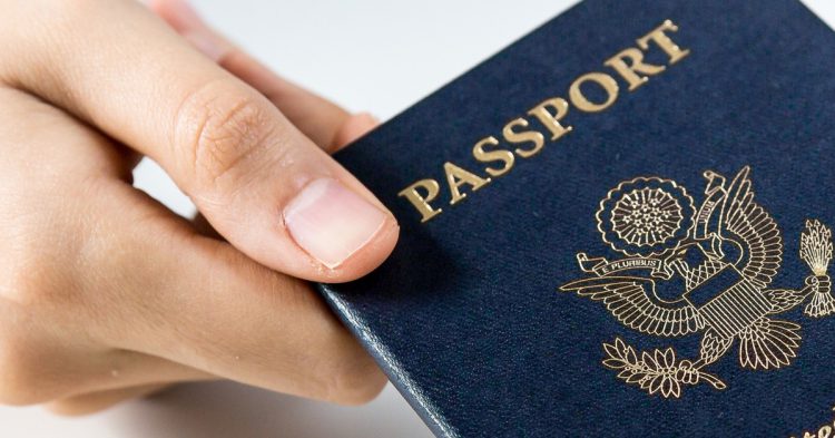 pasaporte (Istock)