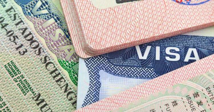 Visa (IStock)