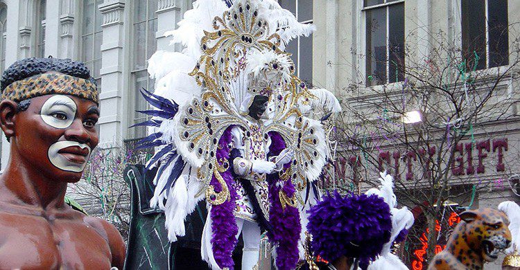 Carro alegórico en la Cabalgata de Zulu, durante el Mardi Gras de Nueva Orleans