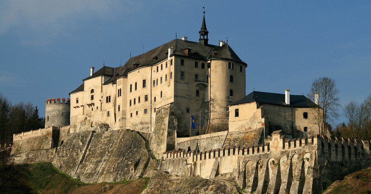 Castillo Český Šternberk (giborn_134, Foter)