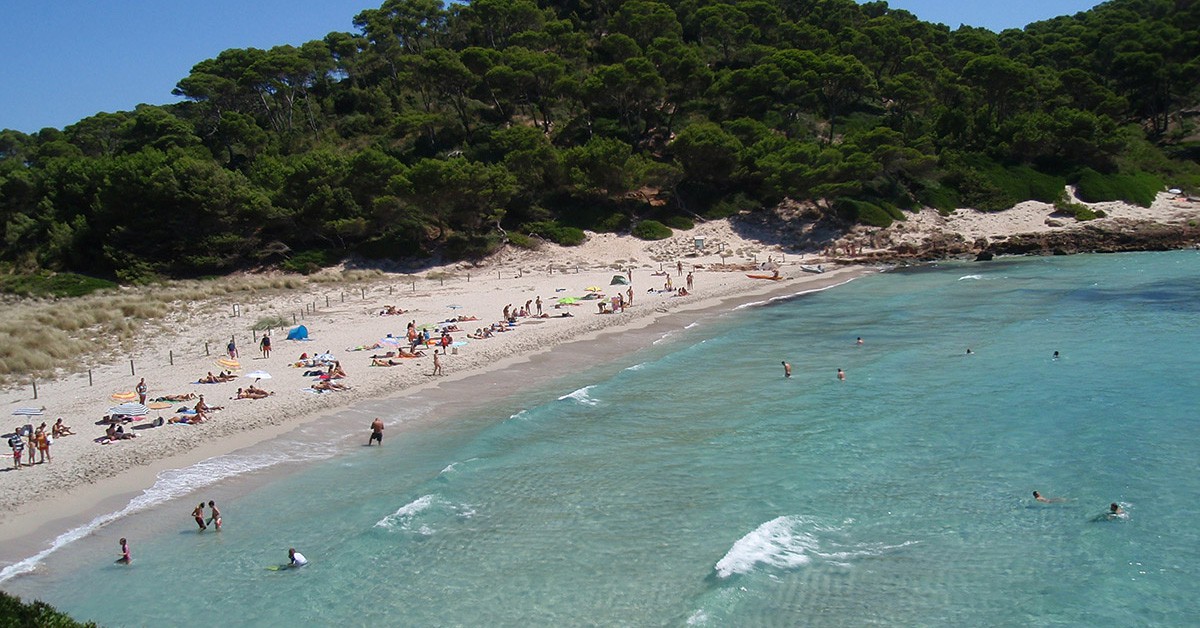 La playa de Binigaus, Menorca