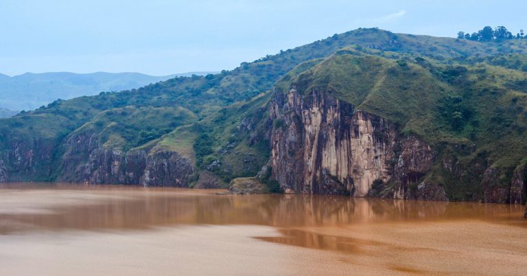 Lago Nyos, Camerún