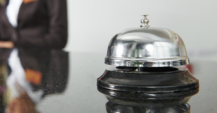 Recepción de un hotel. Kadmy (iStock)