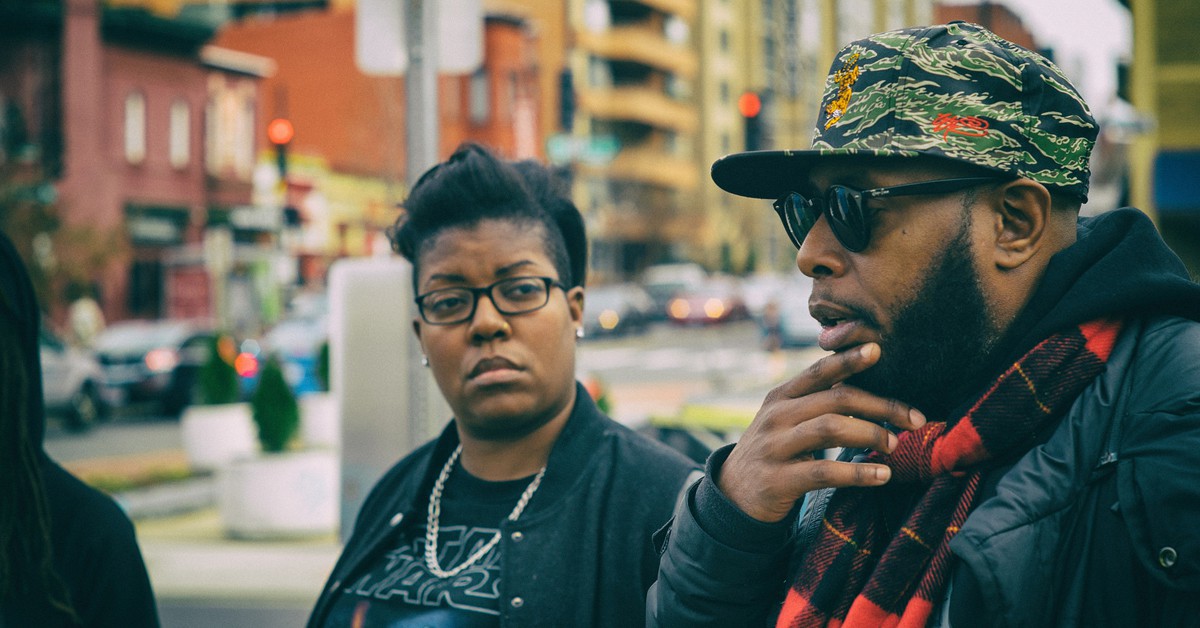 El rapero Talib Kweli Greene en un meeting activista en Washington