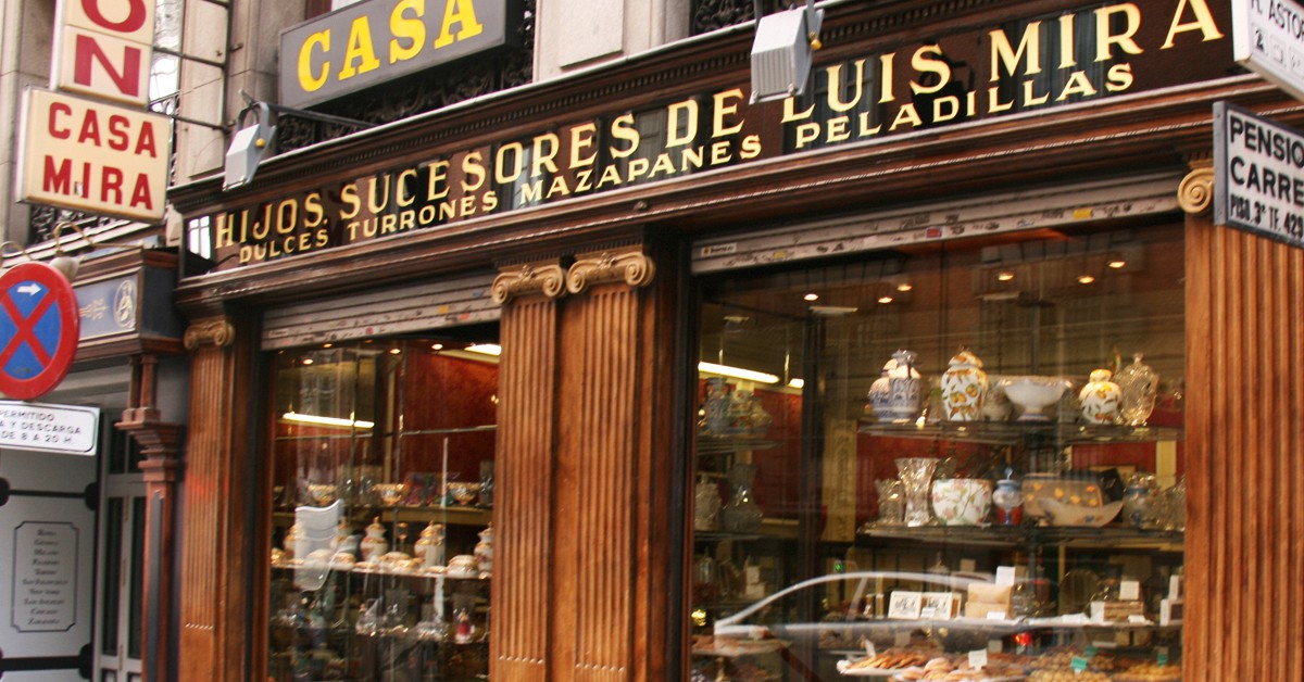 Fachada de Casa Mira 