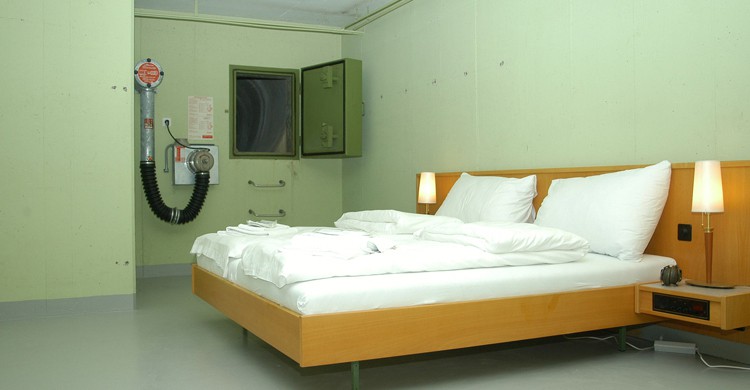 El anterior Null Stern Hotel (Künstlersohn, Wikipedia)