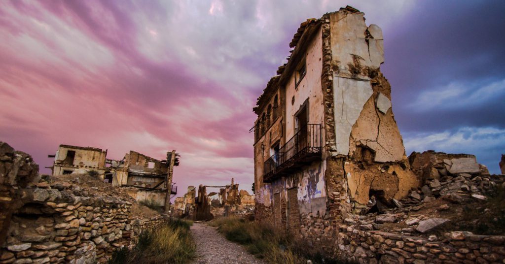 Sigue leyendo 10 pueblos fantasma que ni Iker Jiménez se atrevería a visitar