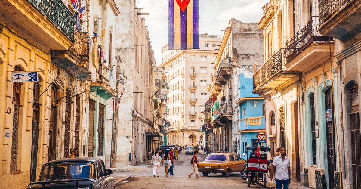 Cosas que puede hacer un turista en Cuba y un cubano no