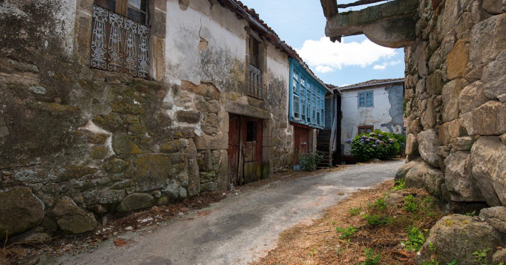 Sigue leyendo 10 pueblos de España que podrías comprar rompiendo la hucha