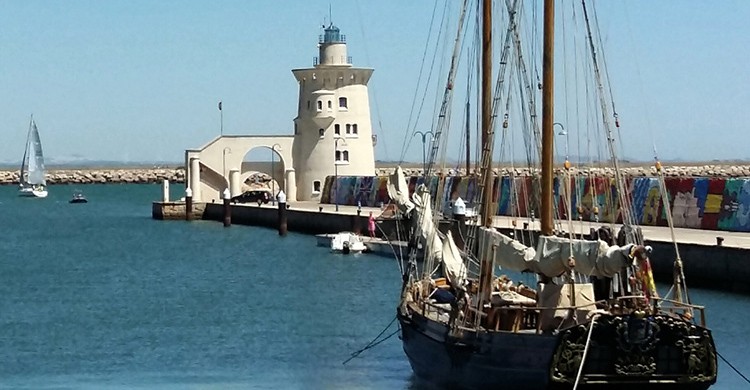 Velero en El Puerto de Santa María, Cádiz