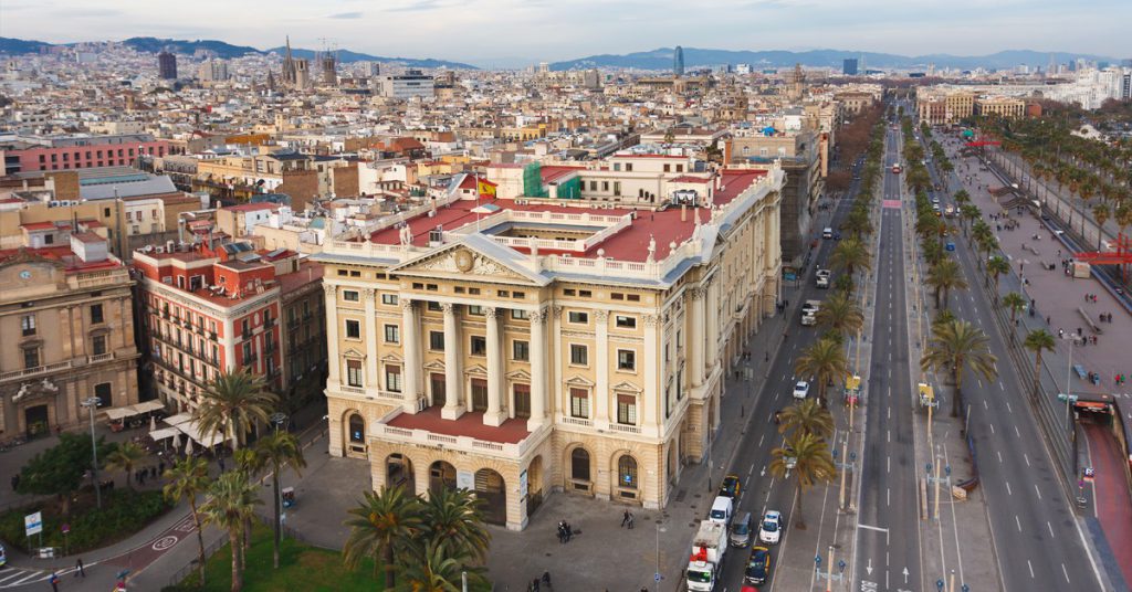 Sigue leyendo Las 10 calles más largas de España