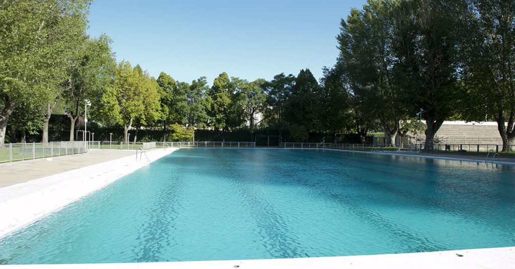 Piscina de la Complutense (www.ucm.es/piscina-de-verano)