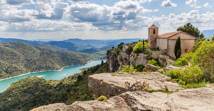 Iglesia románica de Siurana. Peresanz (iStock)
