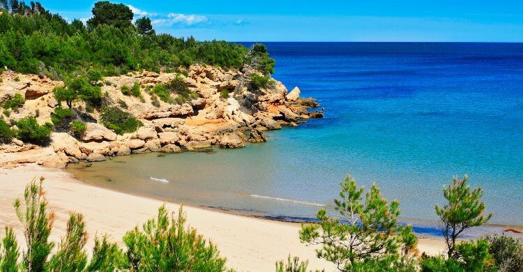 Cala Forn, l'Ametlla de Mar, Costa Dorada (Adobe Stock)