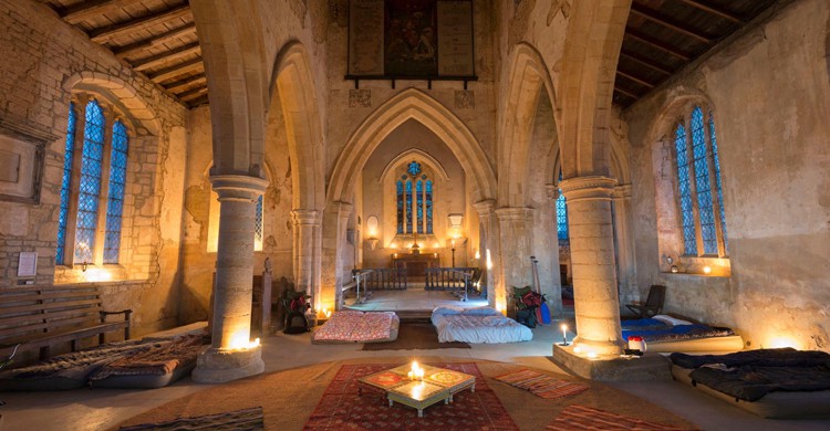 Camas en la iglesia (The Churches Conservation Trust, Facebook)