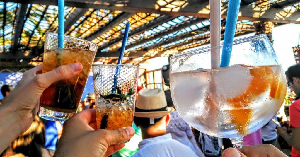 Sigue leyendo Los 10 mejores chiringuitos de playa en Cádiz