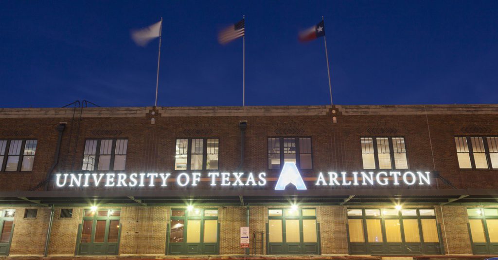 Fotografía de la Universidad de Arlington.