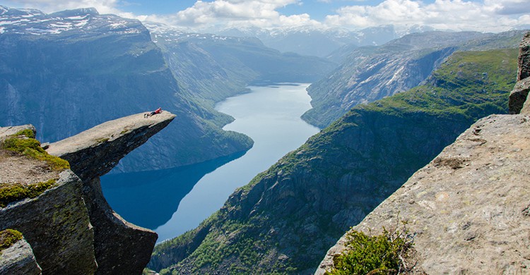 Vistas de fiordos en Noruega