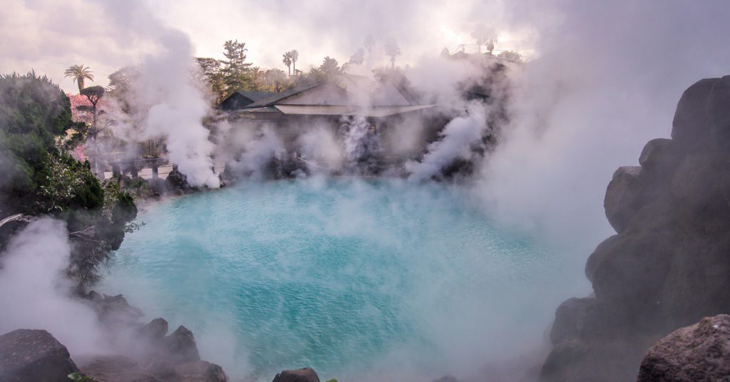 Fotografía de un onsen de Japón.