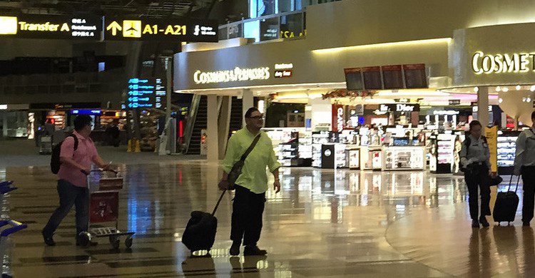 Más de 50 millones de personas pasan todos los años por el aeropuerto de Changi (Fuente: Eugene_O / Flickr)