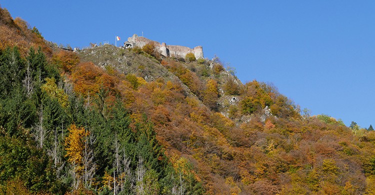 Vistas del castillo de Poenari, Rumania
