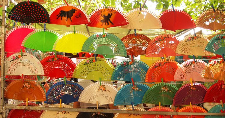 El abanico, símbolo y souvenir muy español (Fuente: Leo Gonzales / Flickr)