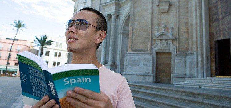 turistas chinos en Sevilla