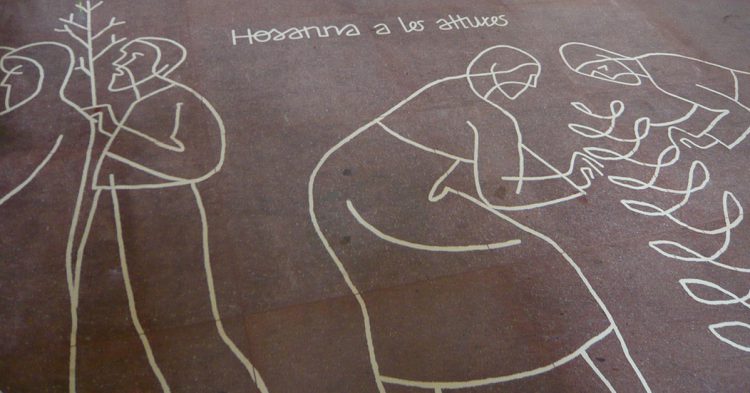 Los suelos en la entrada de la Sagrada Familia de Barcelona (Fuente: Christine McIntosh / Flickr)