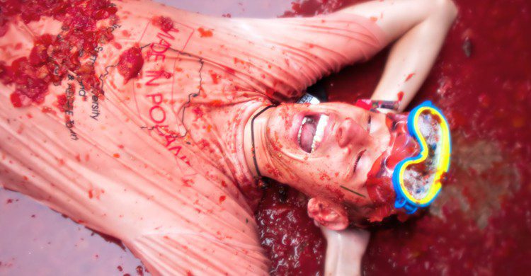 Gafas de bucear para proteger los ojos (iStock)