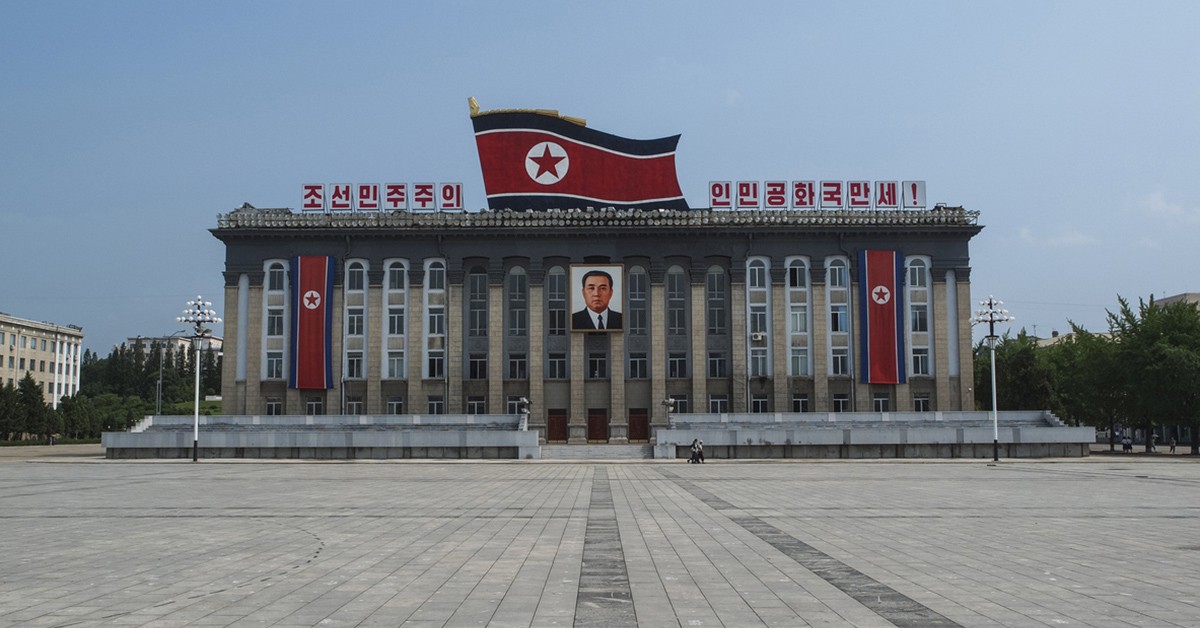 Plaza Kim Il-Sung Square, en Pyongyang, Corea del Norte