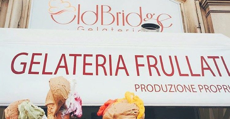 El helado al mejor precio está en Old Bridge(gelateriaoldbridge)