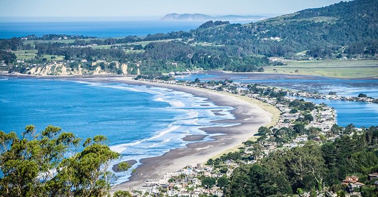 Vistas de la Playa de Bolinas, California