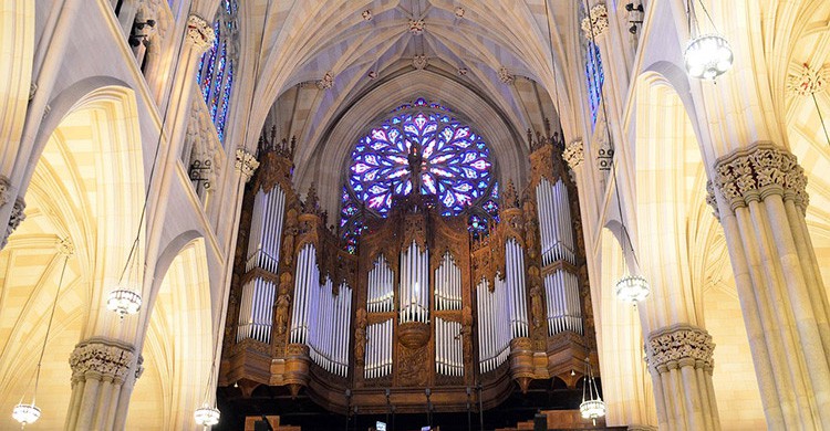 Interior de la catedral de Nueva York