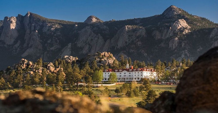 (Web The Stanley Hotel)