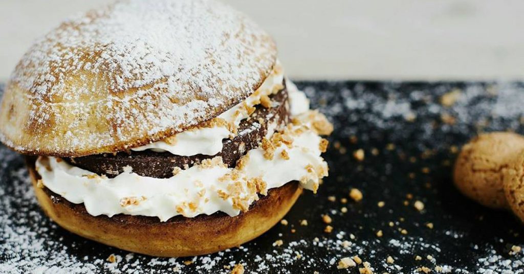 Hamburguesa de chocolate (Facebook de Chocolat & Nut)