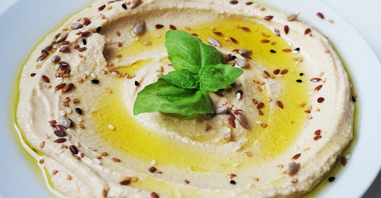 Plato de hummus